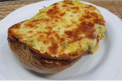 Abobora gratinada no forno com queijo e tempero especial um 