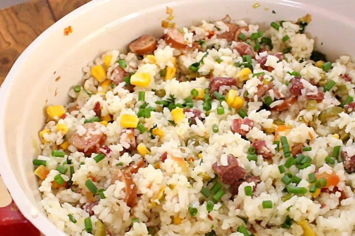Arroz carreteiro delicioso e facil de fazer numa panela so p