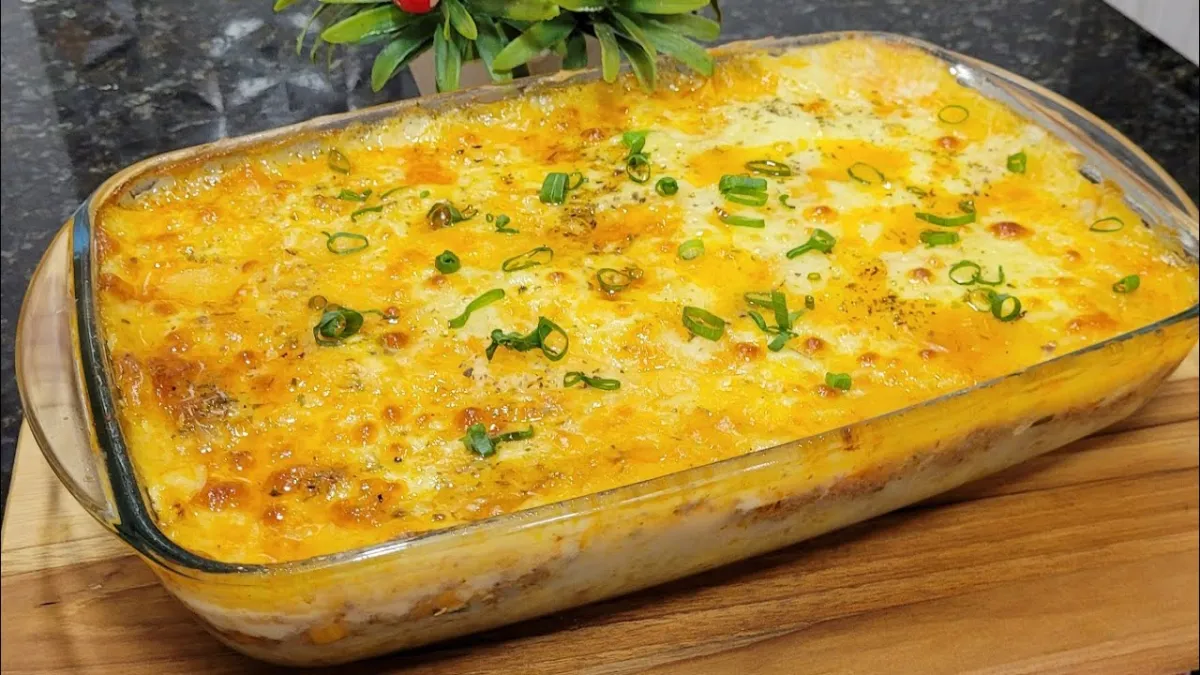 Batata com carne moida gratinada no forno um prato simples e