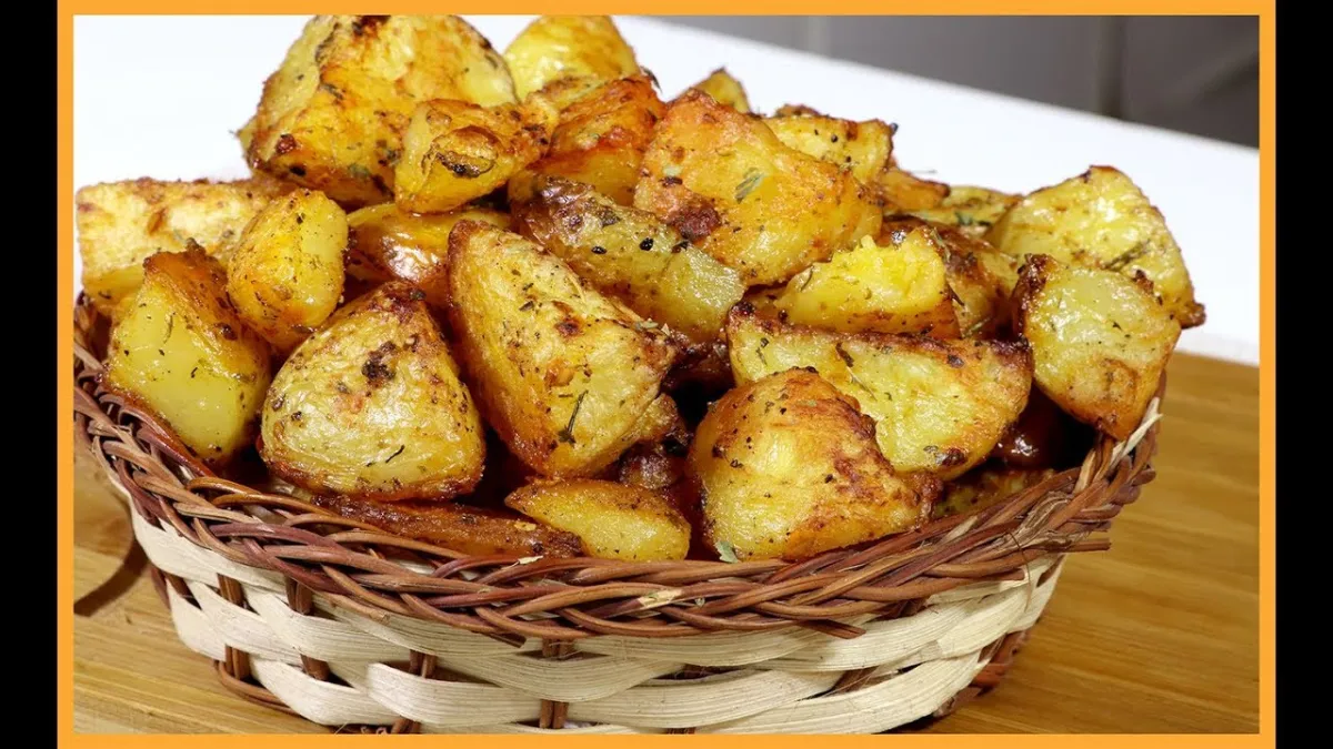 Batata crocante de forno um acompanhamento perfeito para seu