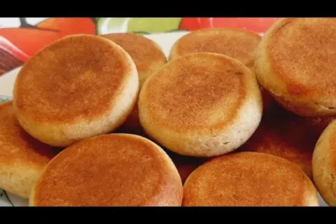 Bolacha de fuba sem trigo e sem lactose que fica deliciosa e