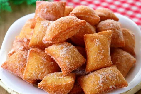 Bolinho sapo de vento muito tradicional e economico para voc