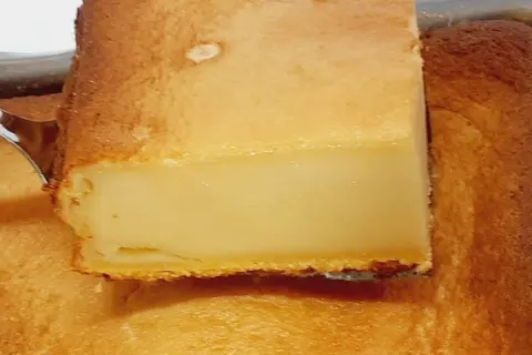 Bolo cremoso sem gluten feito de um jeito simples delicioso 