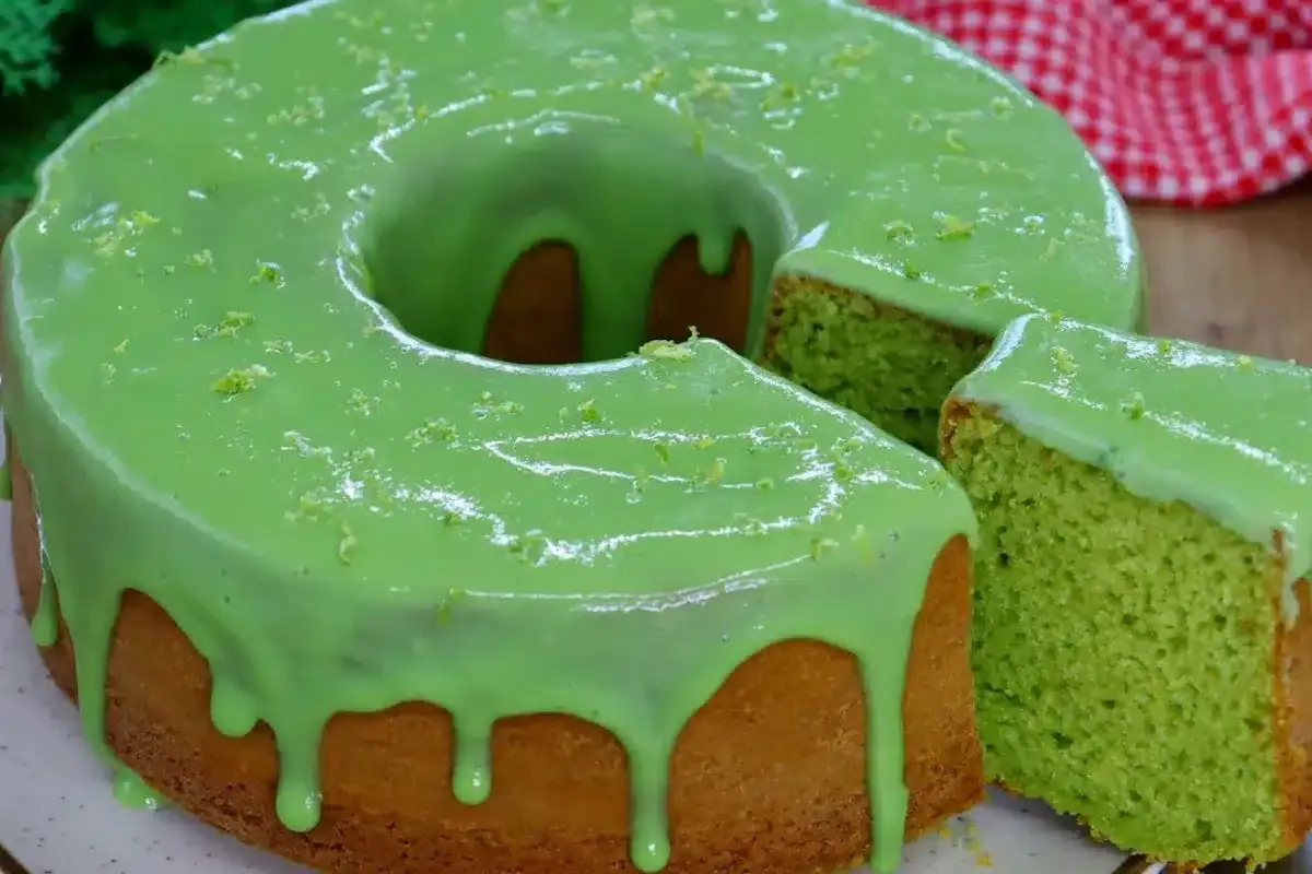 Bolo de erva cidreira muito fofinho aromatico e perfeito par