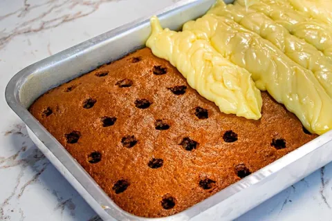 Bolo espanta tristeza fofinho e delicioso para saborear acom