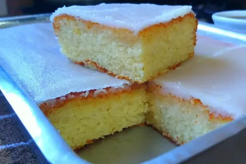 Bolo Maria Luiza feito de um jeito tradicional bem macio e f
