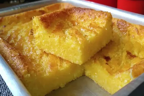 Bolo sem farinha de trigo sem fuba e sem ovos facil e delici