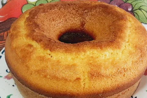Bolo sem trigo e sem gluten extremamente fofinho e saboroso 