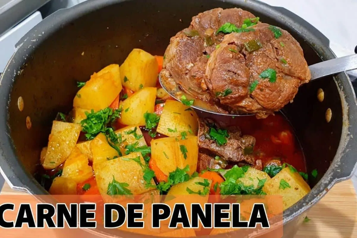 Carne de panela feita com musculo e batatas na pressao super