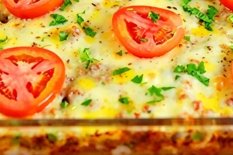 Carne moida com batatas bem suculenta e saborosa uma refeica