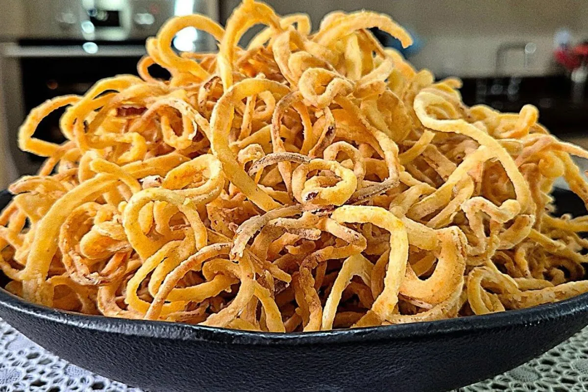 Cebola crispy deliciosa para voce fazer em casa e acompanhar