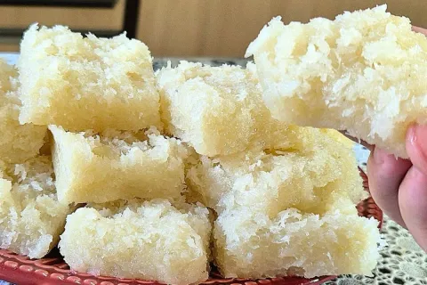 Cocada sem leite condensado extremamente cremosa um docinho 
