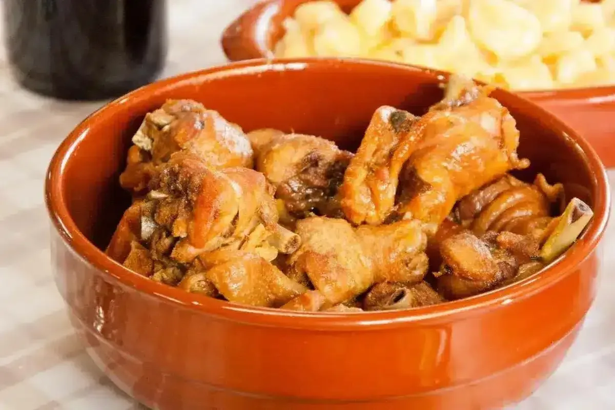 Descubra o Segredo da Galinha Caipira