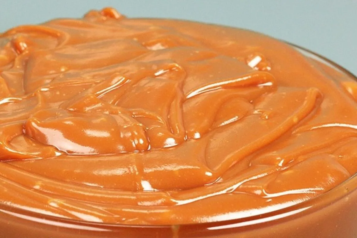 Doce de leite caseiro muito cremoso uma sobremesa maravilhos