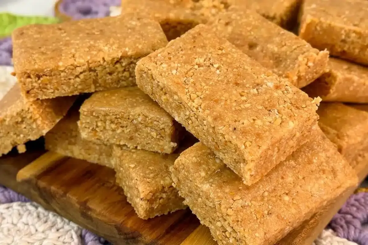 Docinho de amendoim feito sem forno e sem fogo uma sobremesa