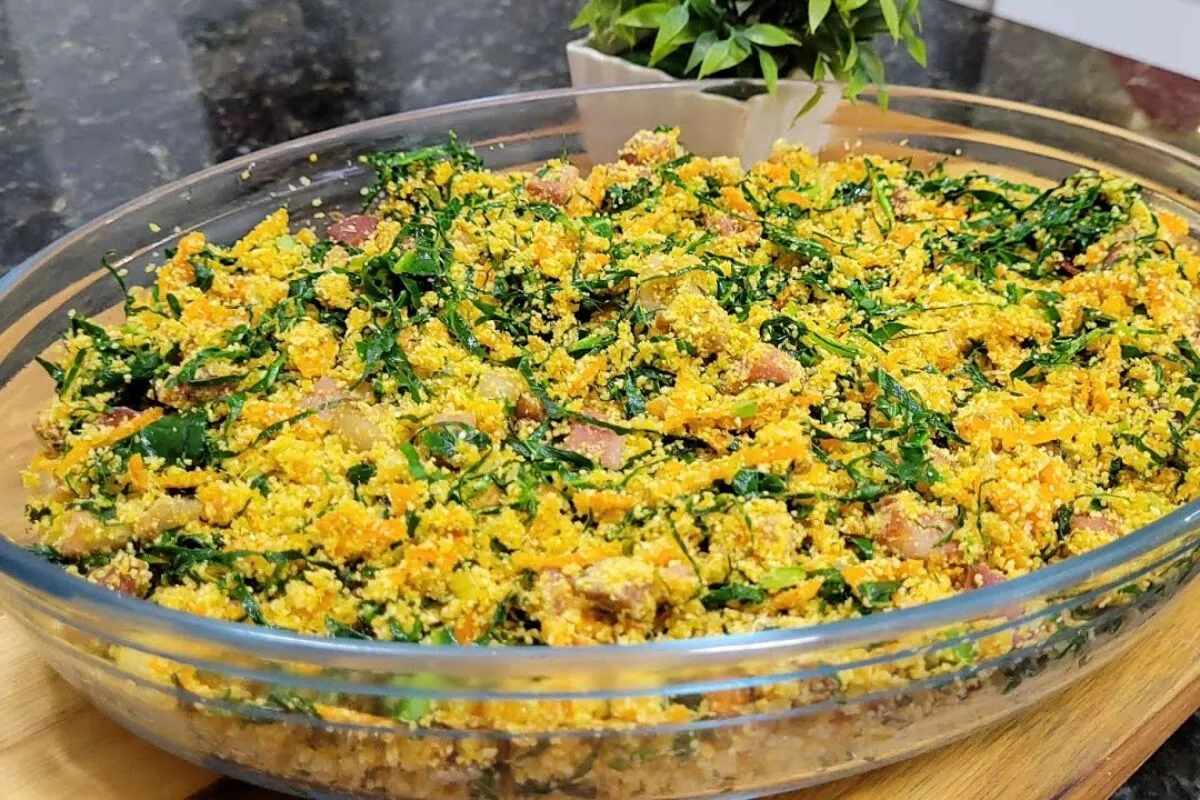 Farofa de couve a melhor receita para acompanhar o seu churr