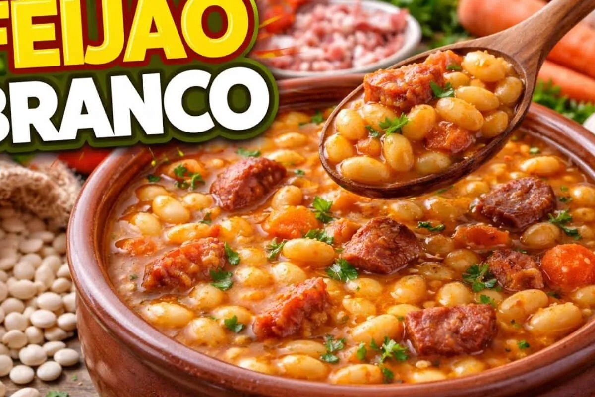 Feijao branco que fica com o caldo grosso e leva ingrediente