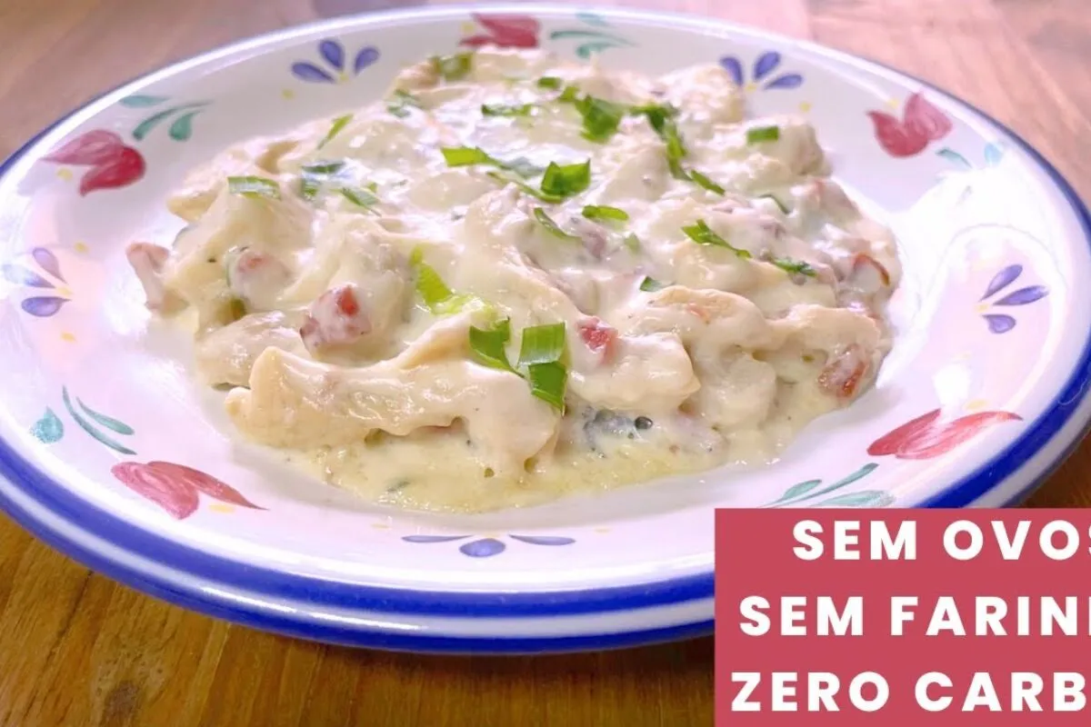 Frango cremoso low carb suculento e saudavel para uma refeic