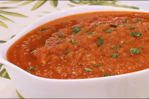 Molho de tomate caseiro uma delicia que vai dar um sabor esp