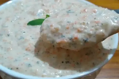 Molho tartaro caseiro bem temperado e cremoso para acompanha