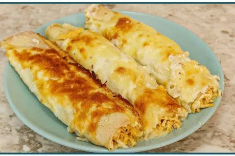 Panqueca de frango simples e facil feita com massa leve e re