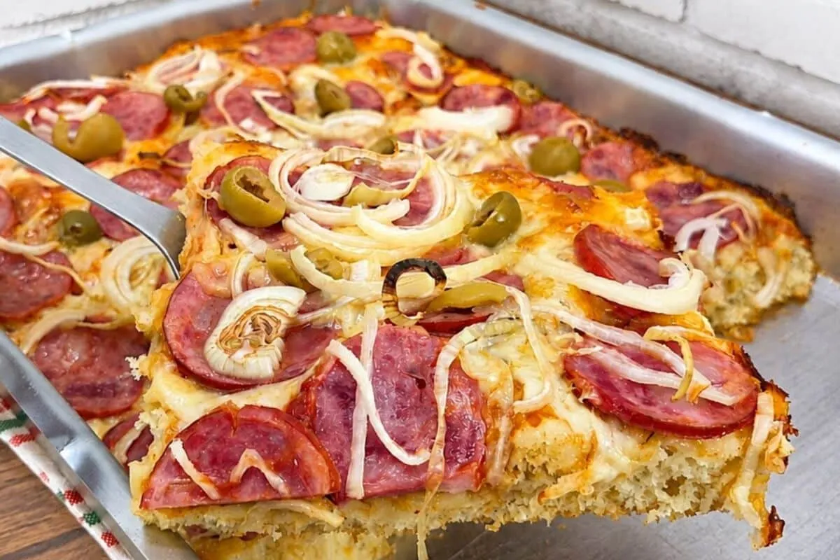Pizza de massa mole facil de preparar que nao precisa sovar