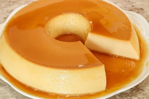 Pudim de leite condensado super cremoso e lisinho com aquela