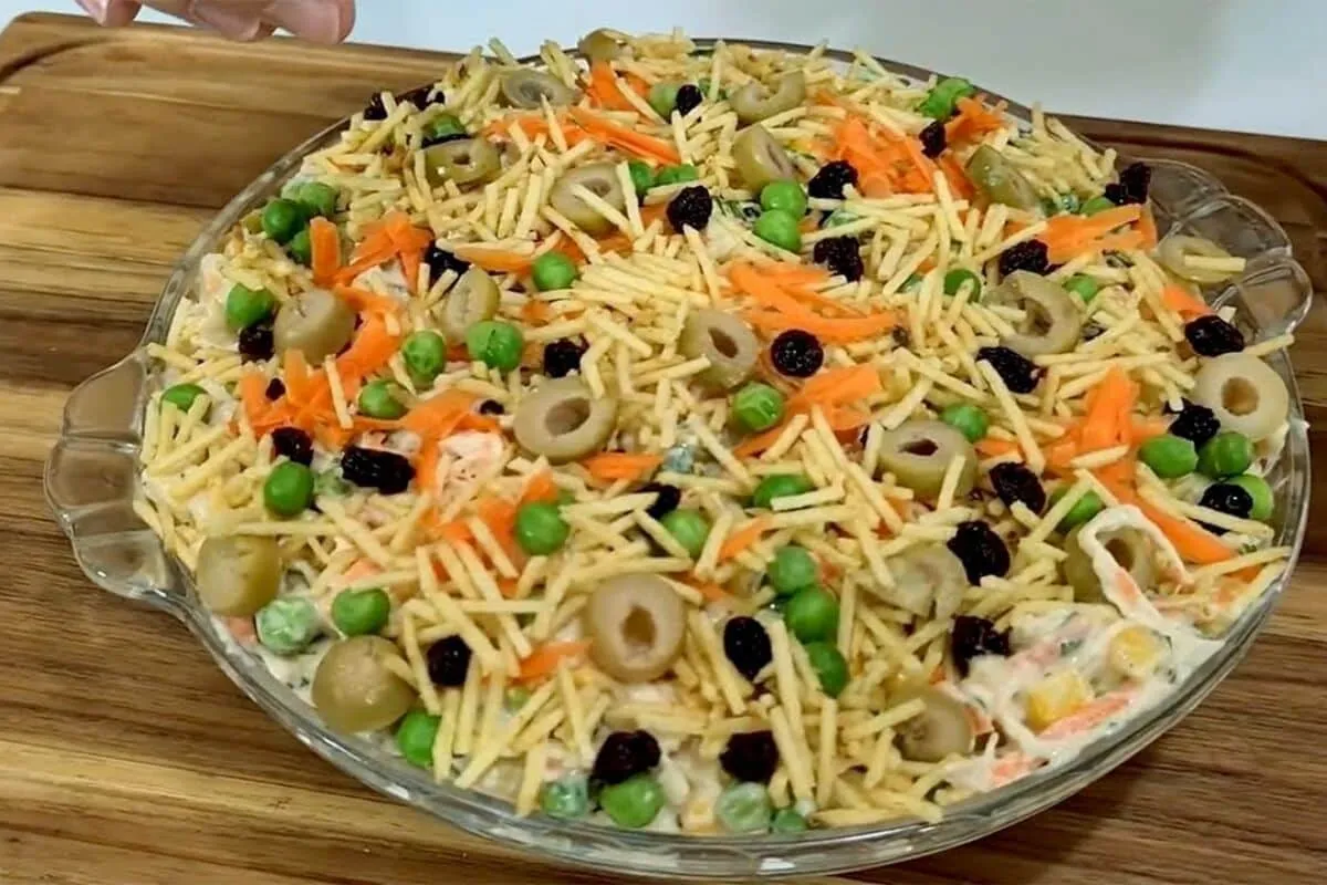 Salpicao de frango bem cremoso e tradicional para acompanhar