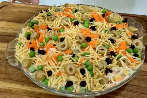 Salpicao de frango bem cremoso e tradicional para acompanhar