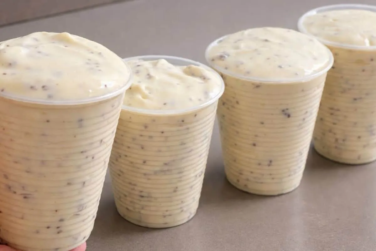 Sobremesa cremosao de limao um doce delicioso e refrescante