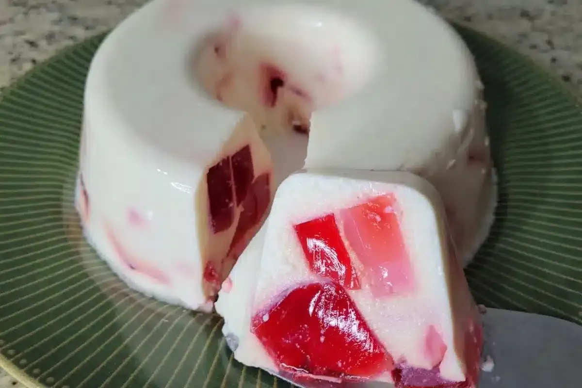 Sobremesa de gelatina colorida facil de fazer que fica com u
