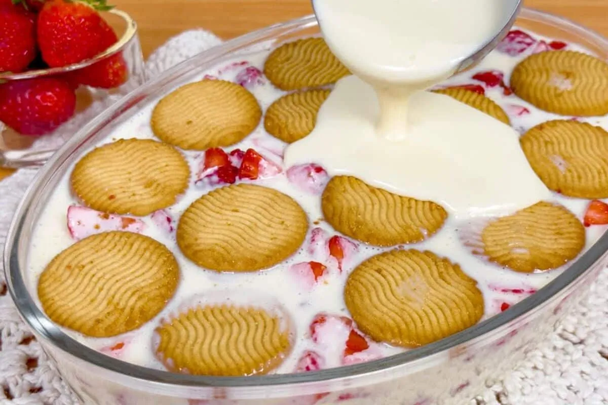 Sobremesa facil deliciosa e economica feita no liquidificado