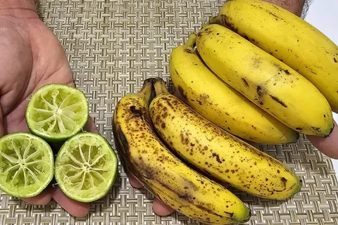 Sobremesa facil um doce geladinho refrescante e saudavel que
