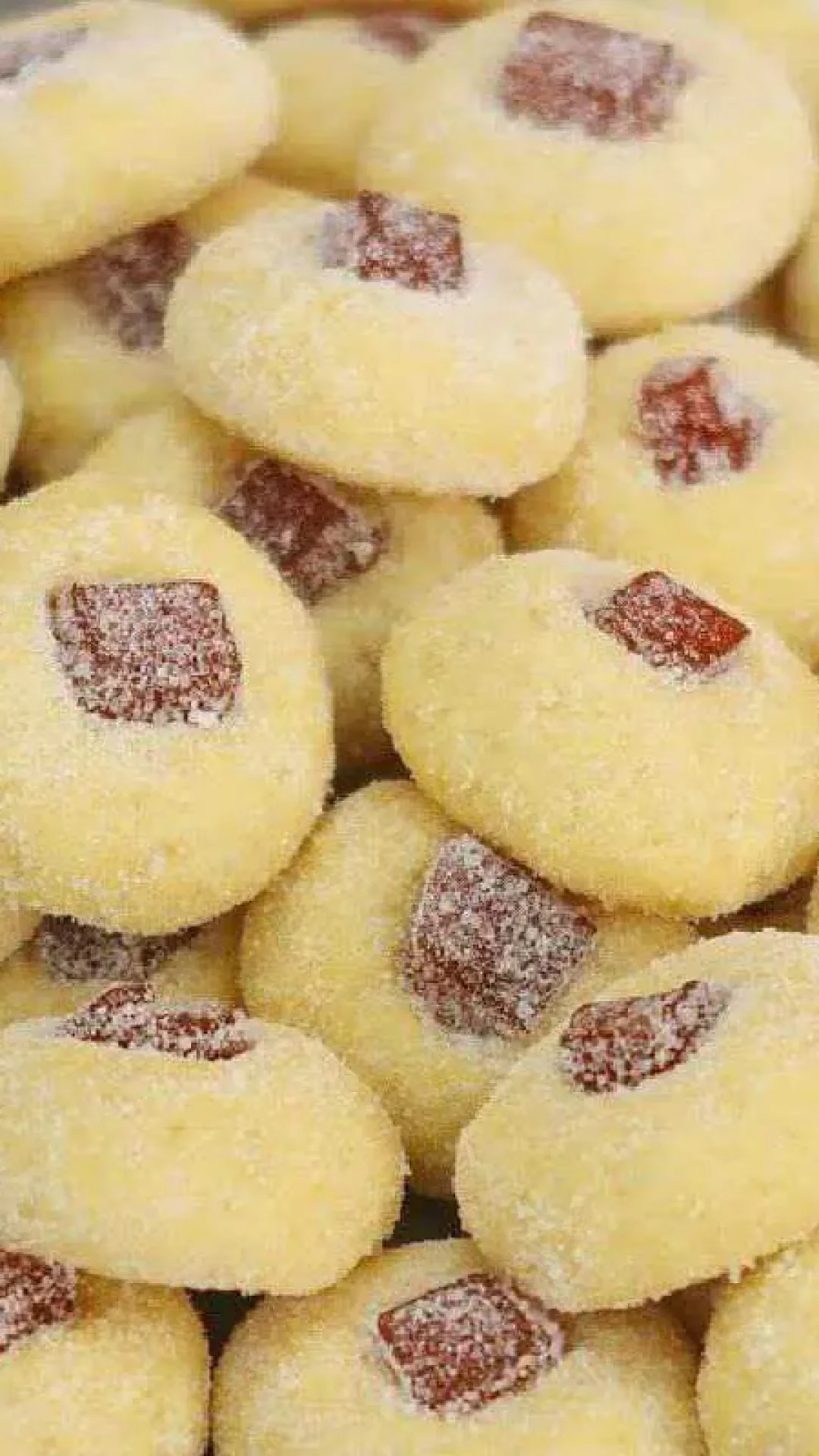 Biscoito amanteigado com goiabada que derrete na boca e nao da para comer um so