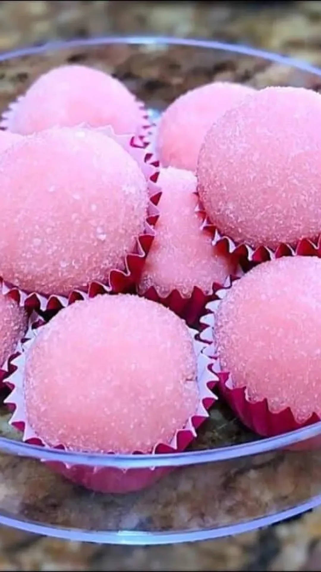 Brigadeiro de gelatina diferenciado que vai surpreender a todos e deixar um gostinho de quero mais