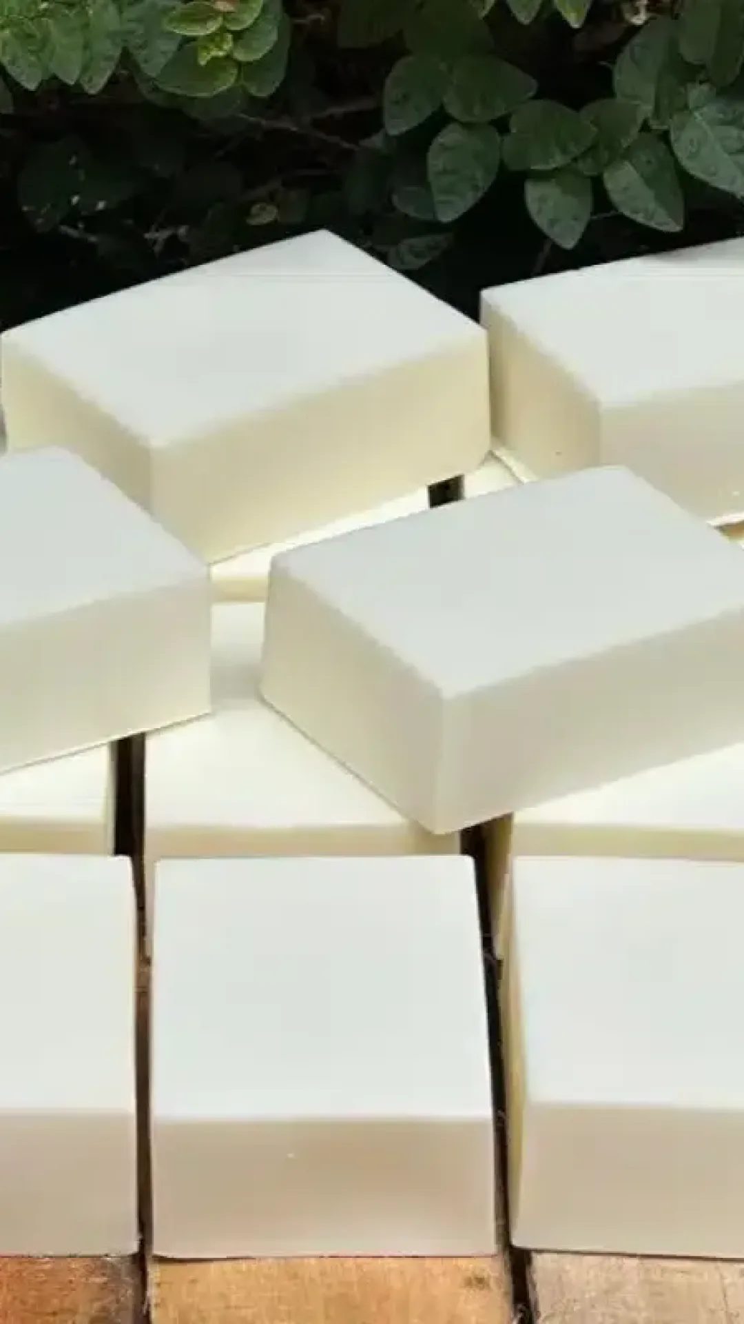 Como Fazer um Sabao Caseiro Facil que Rende Muito