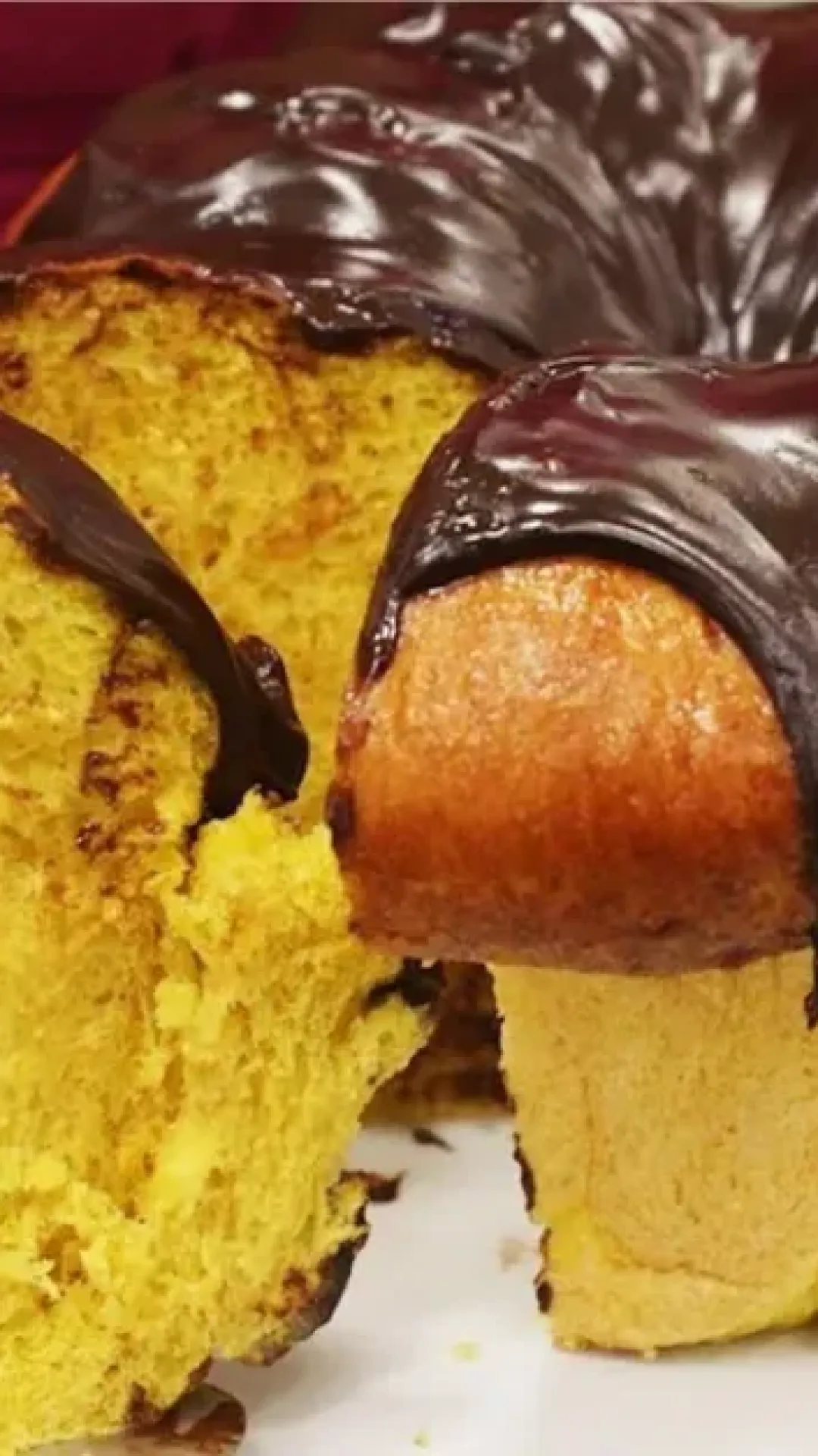 Pao de cenoura com cobertura