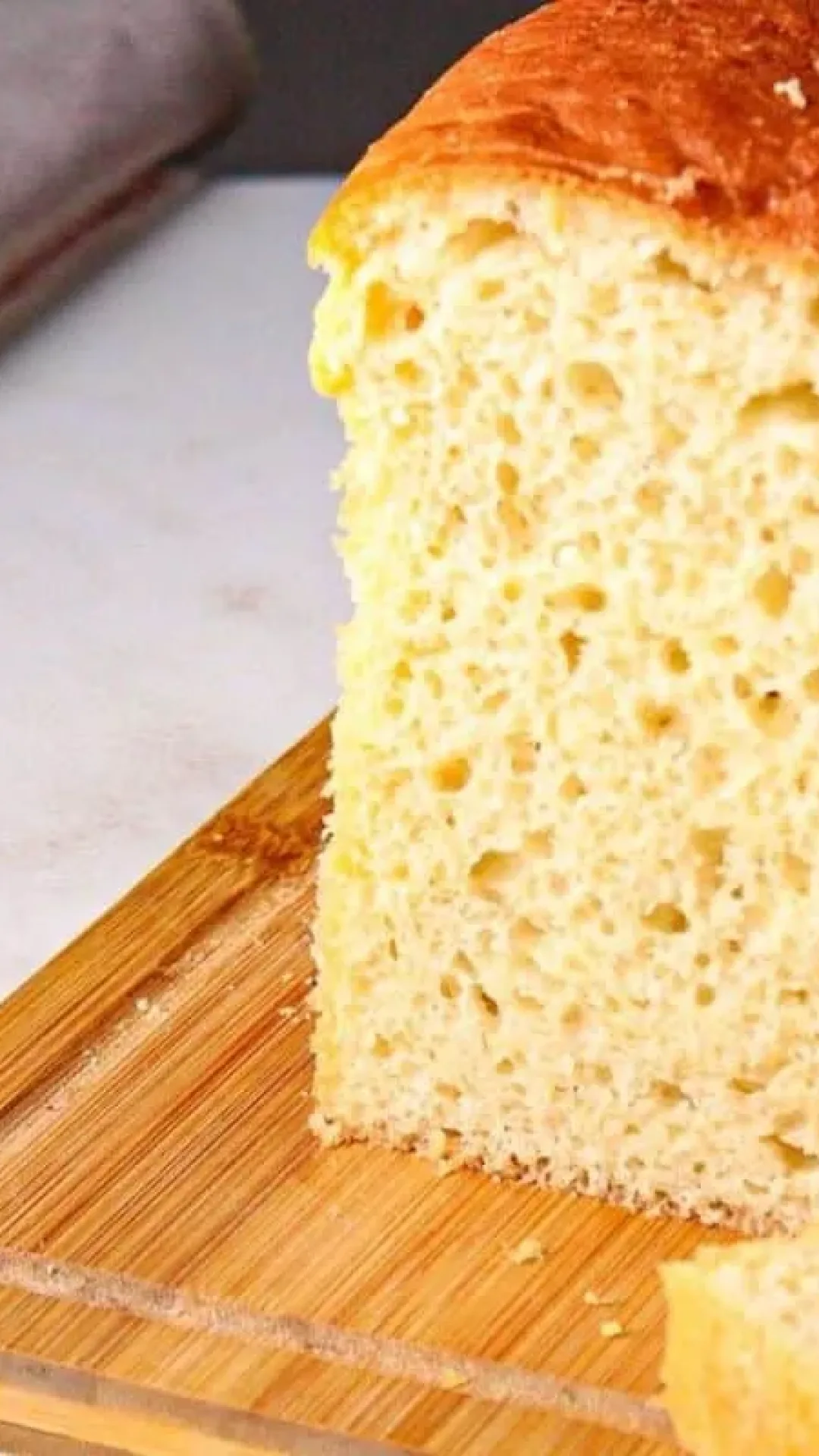 Pao de liquidificador delicioso que nao precisa sovar e fica tao fofinho que parece uma nuvem