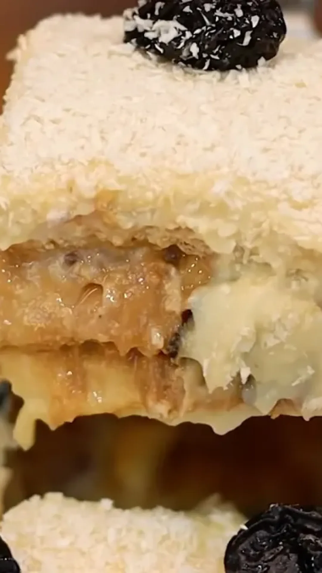 PAVE DE AMEIXA COM DOCE DE LEITE essa sobremesa so tem no Brasil somos privilegiados