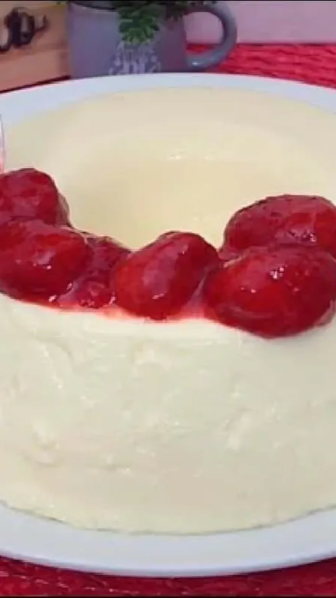 Pudim de Ninho com Morango