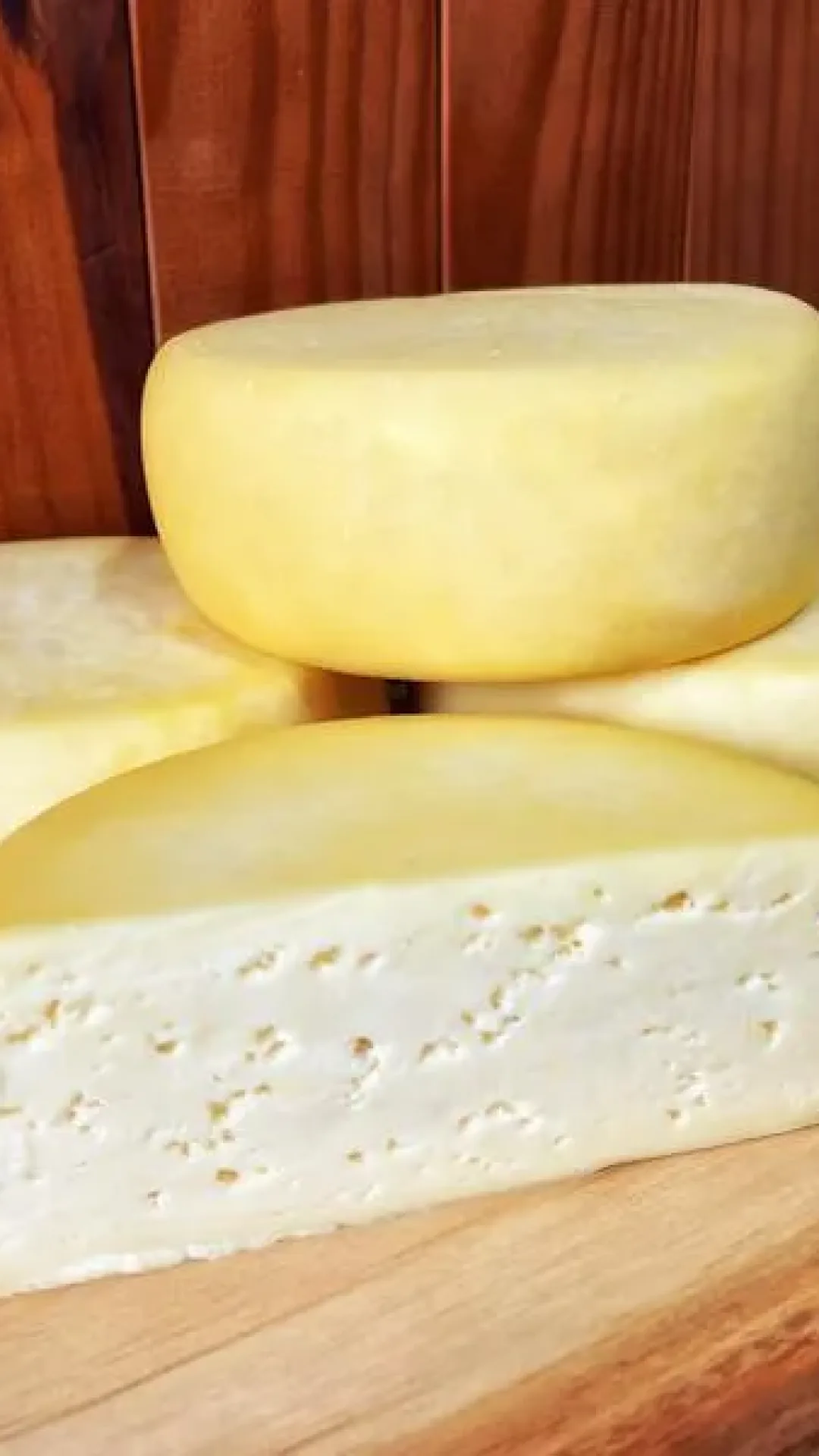 Queijo colonial caseiro