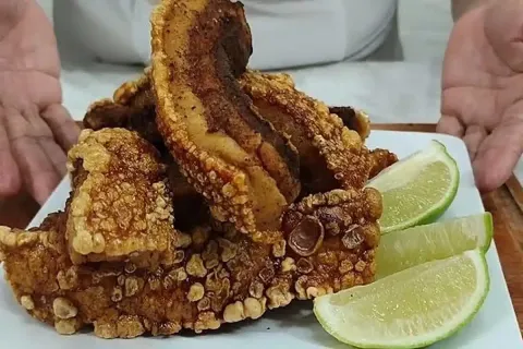 Torresmo de boteco super sequinho e crocante para voce fazer