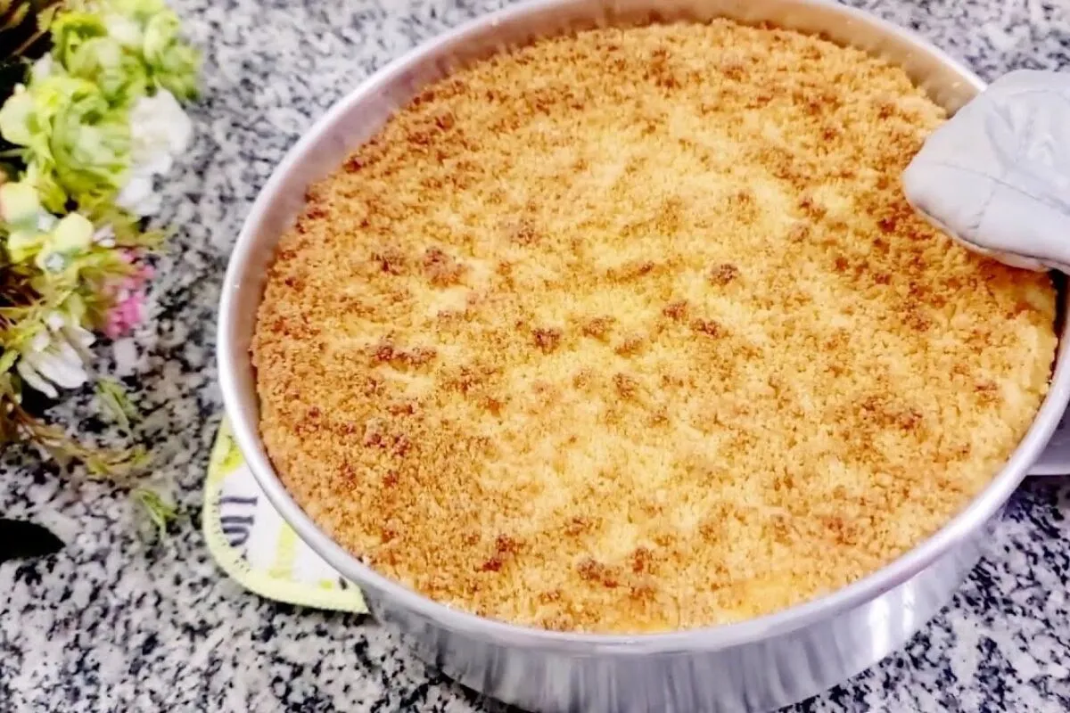 Torta de iogurte deliciosa que desmancha na boca uma sobreme