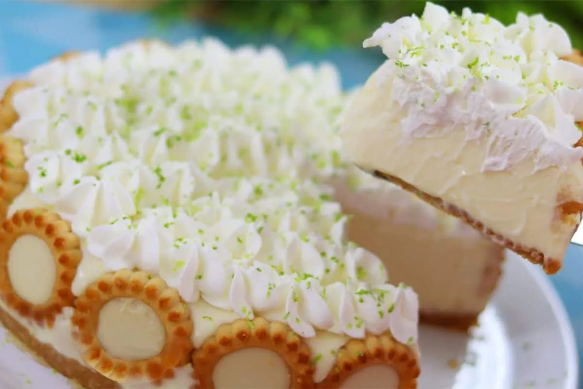 Torta de limao uma sobremesa classica e deliciosa feita de u