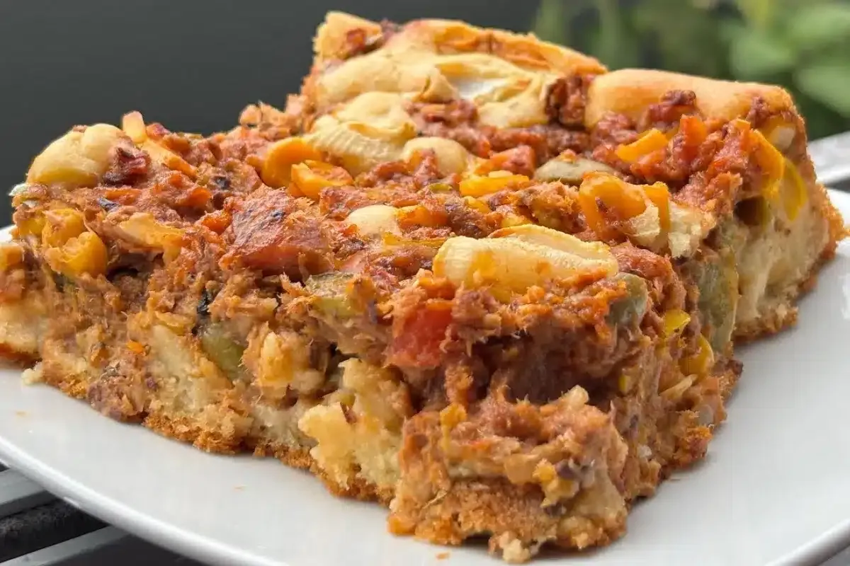 Torta de sardinha tradicional com aquela massa fofinha e rec